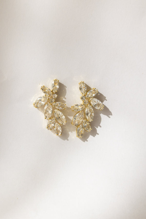 Isola Luxe Earrings with Leaf Rhinestone