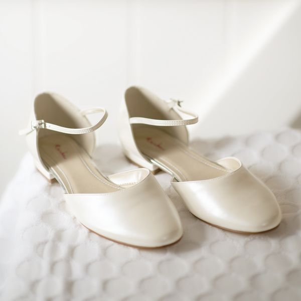 Little Rosie Ivory Leather Look - Brautschuhe - Rainbow Club - ShoeStories